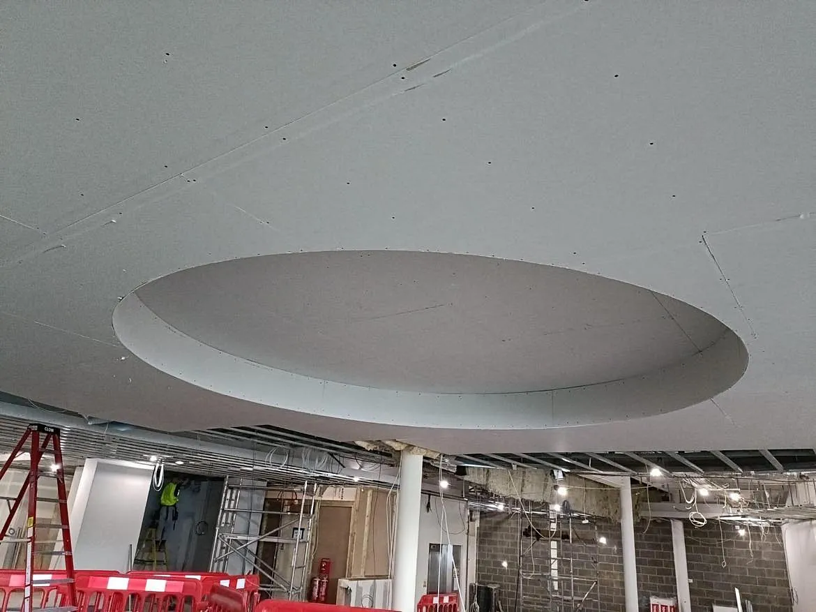 Ceiling indent